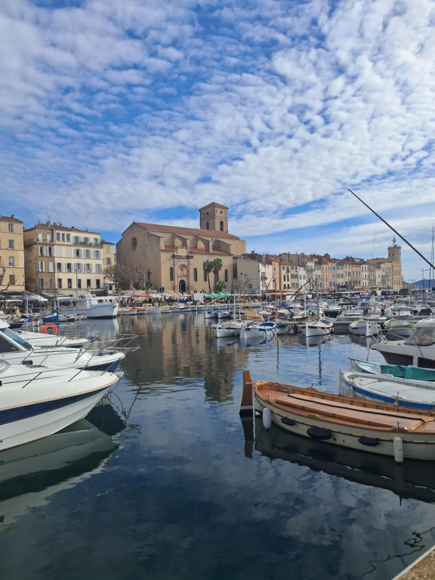 Appartement T2 Port De La Ciotat Luaran gambar